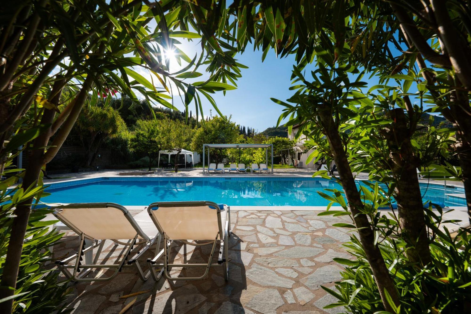 Orange Grove Suites ベニテス エクステリア 写真